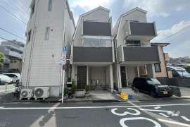 板橋区小豆沢4丁目 一戸建て