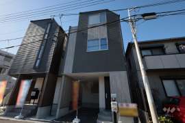 神戸市東灘区西岡本1丁目 一戸建て