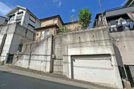 川西市緑台3丁目 一戸建て