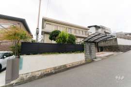 高槻市松が丘2丁目 一戸建て