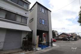 名古屋市中村区荒輪井町2丁目 一戸建て