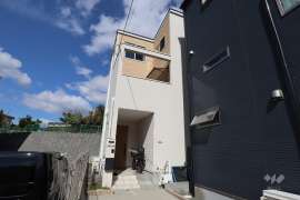 豊中市西泉丘2丁目 一戸建て