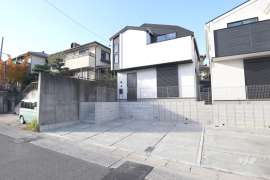 名古屋市緑区鳴丘3丁目 一戸建て