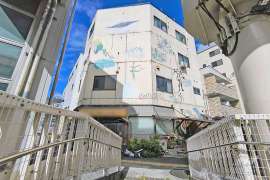 尼崎市東本町4丁目 一戸建て