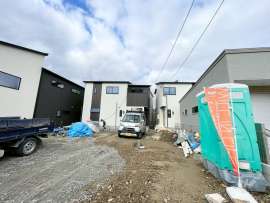 箕面市半町2丁目 一戸建て