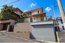 宝塚市山本台2丁目 一戸建て