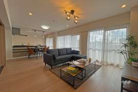 ライオンズマンション川名山