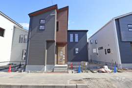 春日井市西高山町2丁目 一戸建て