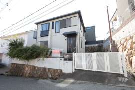 宝塚市宝松苑 一戸建て