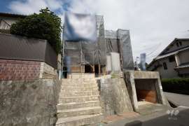 箕面市粟生間谷西7丁目 一戸建て