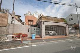 箕面市箕面3丁目 一戸建て