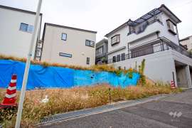 吹田市五月が丘南 土地