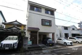 春日井市南花長町 一戸建て