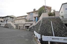 宝塚市逆瀬台5丁目 一戸建て