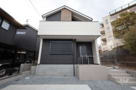 宝塚市宝梅2丁目 一戸建て