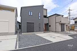 春日井市坂下町2丁目 一戸建て