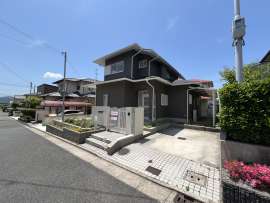 川西市美山台3丁目 一戸建て