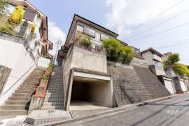 高槻市安岡寺町1丁目 一戸建て