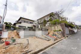 高槻市安岡寺町5丁目 一戸建て