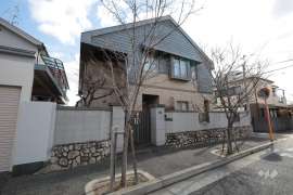 箕面市箕面4丁目 一戸建て