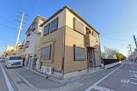 尼崎市菜切山町 一戸建て