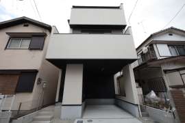 宝塚市末成町 一戸建て