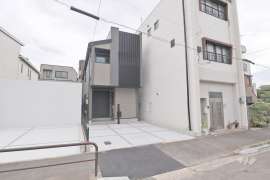 名古屋市千種区高見1丁目 一戸建て