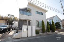 箕面市彩都粟生南6丁目 一戸建て