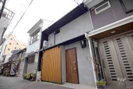 大阪市福島区野田2丁目 テラスハウス