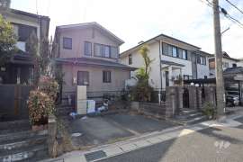 日進市岩崎町岩根 一戸建て