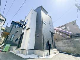 新宿区喜久井町 一戸建て