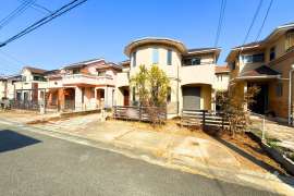 川西市南野坂1丁目 一戸建て