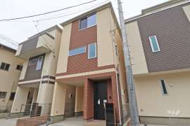 川口市大字伊刈 一戸建て