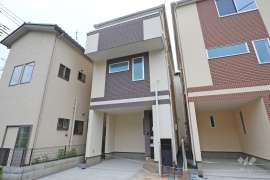 川口市大字伊刈 一戸建て