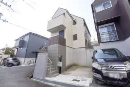 高槻市安岡寺町5丁目 一戸建て