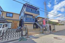 尼崎市東園田町6丁目 一戸建て