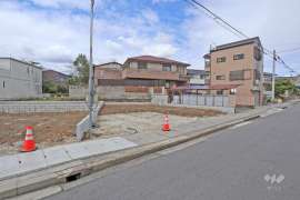 名古屋市緑区鳴海町字上中町 一戸建て