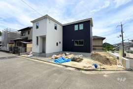 川辺郡猪名川町伏見台4丁目 一戸建て
