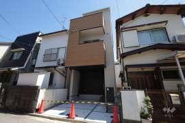 宝塚市末成町 一戸建て