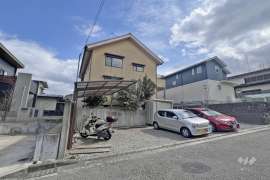 川西市清和台西1丁目 一戸建て