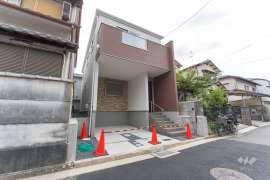 高槻市西冠1丁目 一戸建て