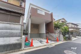 高槻市西冠1丁目 一戸建て