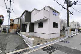 尼崎市東園田町3丁目 一戸建て