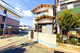 川西市東畦野5丁目 一戸建て