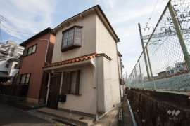 宝塚市谷口町 一戸建て