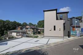 名古屋市守山区大字上志段味字東谷 一戸建て