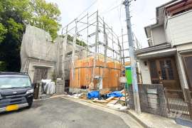 川西市多田院2丁目 一戸建て