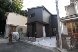 川西市多田院2丁目 一戸建て