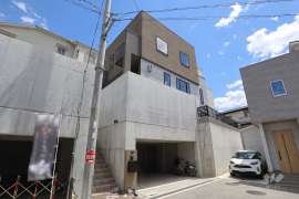 豊中市東泉丘1丁目 一戸建て