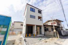 高槻市氷室町2丁目 一戸建て